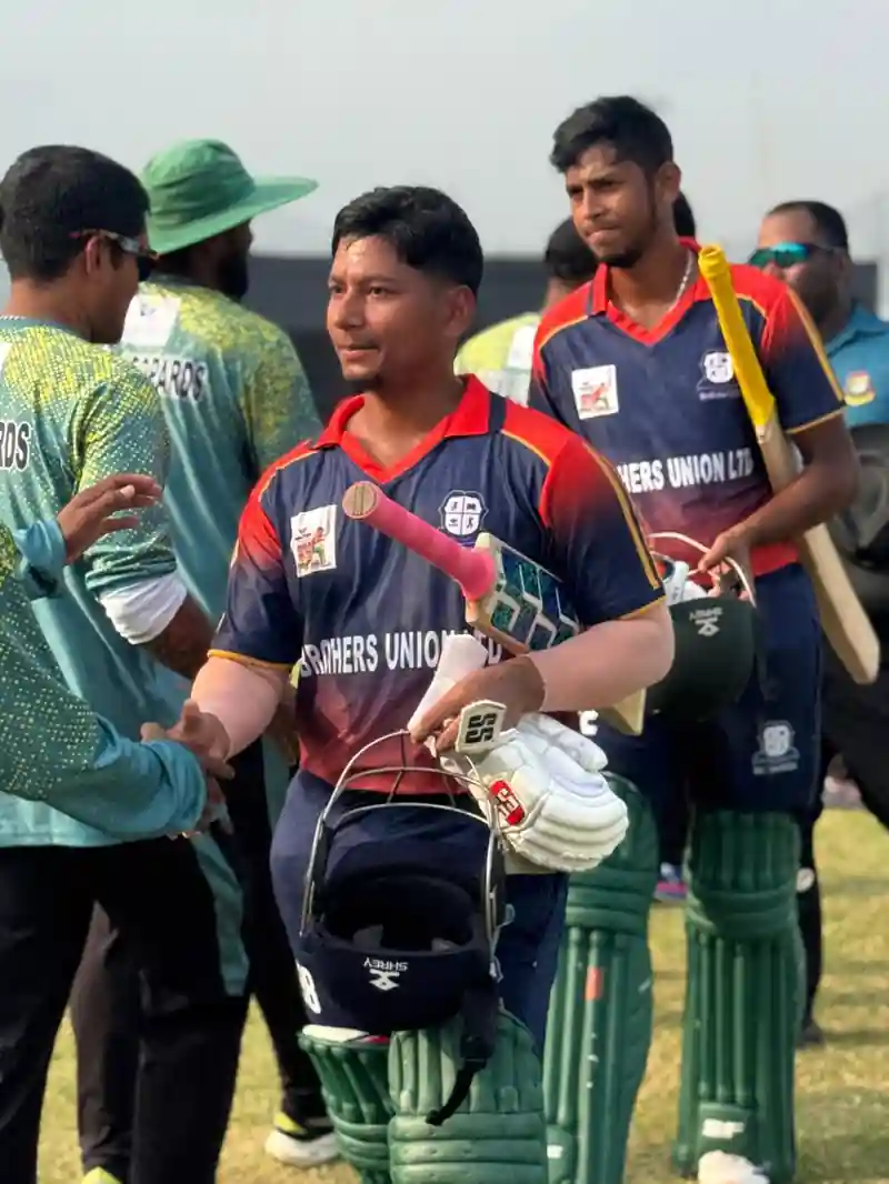 Cricket match toss with players and referee