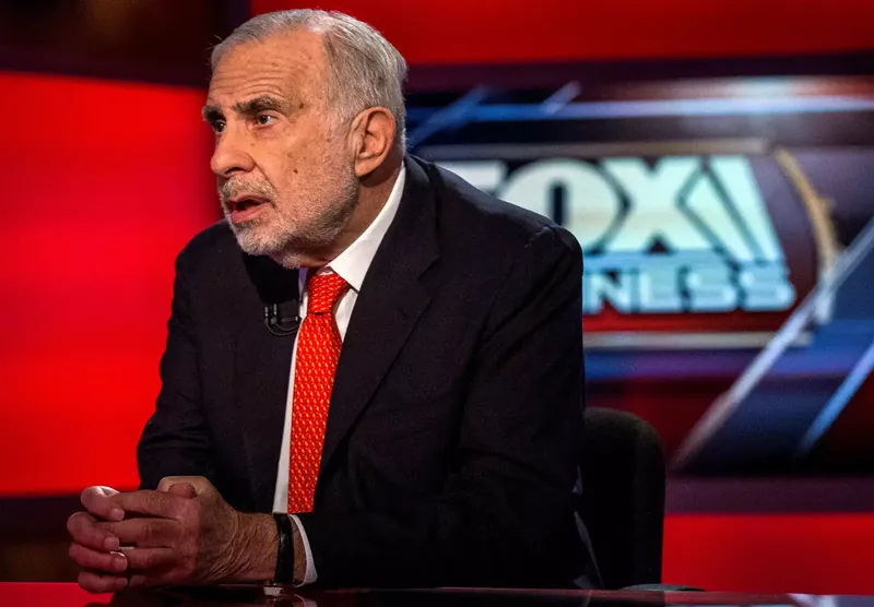 Carl Icahn speaking at a financial conference