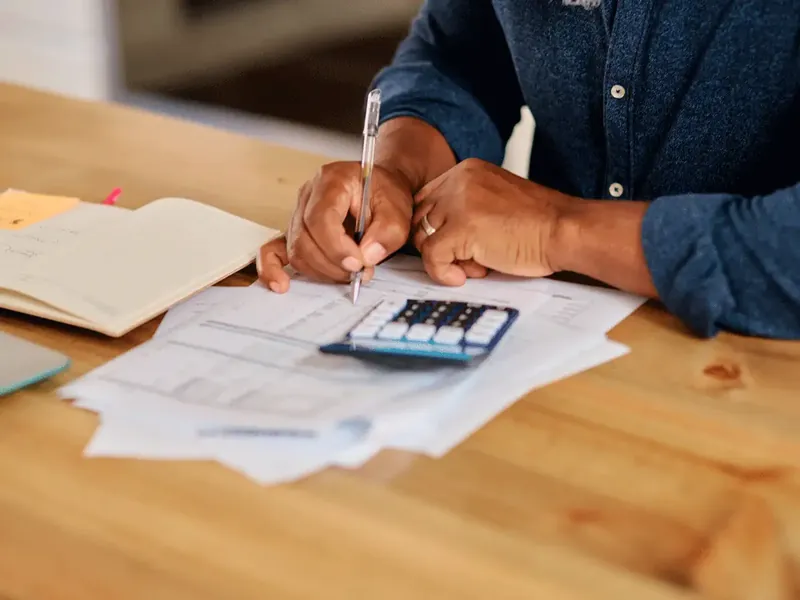 Banking sector financial analysis with graphs and charts