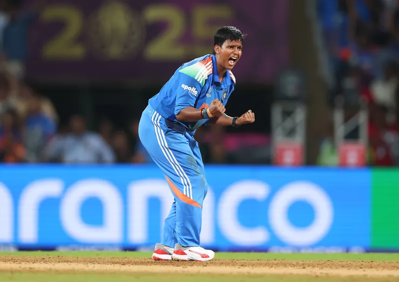 Deepti Sharma bowling during an IPL match