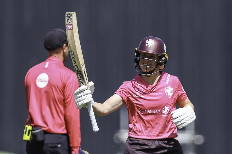 Somerset's Luff batting at the Kia Oval against Surrey