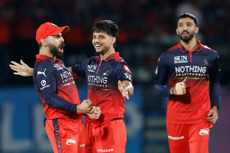 RCB players celebrating victory in IPL Qualifier 1