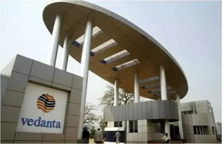 Stock market graph showing Vedanta share performance